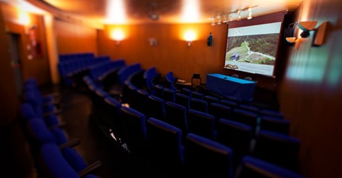 Emisión de audiovisuales en el MUJA durante los fines de semana de junio - Concejo de Colunga