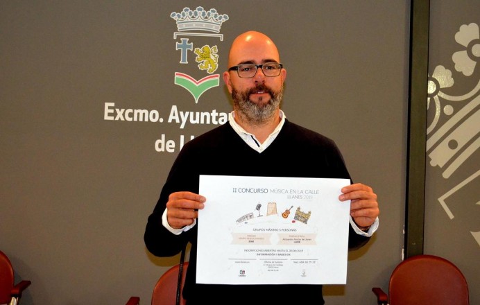 II Concurso Música en la Calle de Llanes, 12 grupos - Concejo de Llanes