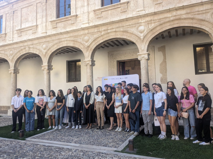 Participación llanisca en el European Child Participation Meeting que se celebra este fin de semana en Alcalá de Henares - Concejo de Llanes