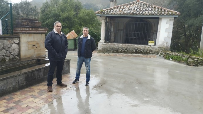 El Ayuntamiento de Llanes finaliza las obras de mejora y pavimentación del acceso a Silviella - Concejo de Llanes