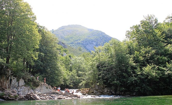 Senda de la Olla de San Vicente  - Rio Dobra - Rutas y sendas en el Principado de Asturias