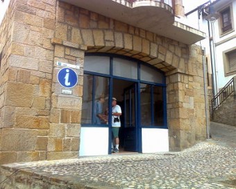 Abierta la Oficina de información turística de Lastres - Concejo de Colunga