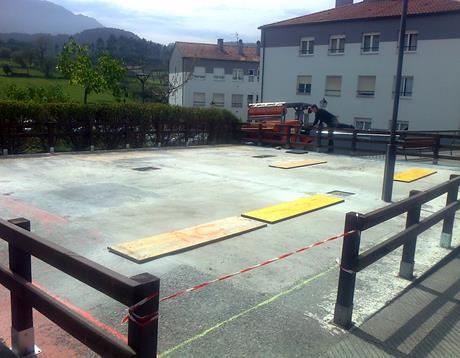 Arrancan las obras de los nuevos parques de la villa de Colunga - Concejo de Colunga
