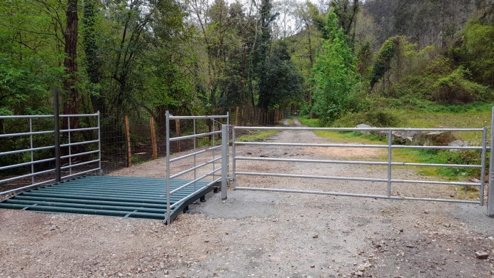 El Ayuntamiento de Llanes adjudica la construcción de dos nuevos pasos canadienses - Concejo de Llanes