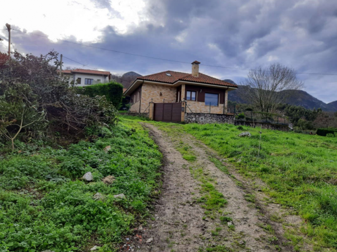 Pavimentación en Pría - Concejo de Llanes