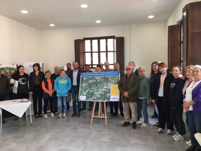 Medio Ambiente iniciará el próximo mes la renovación de la red de abastecimiento de agua de Areñes y Belonciu, en Piloña - Concejo de Piloña