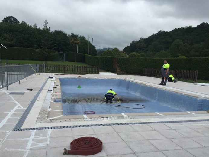 Adjudicada la gestión deportiva. Apertura de las piscinas. - Concejo de Piloña