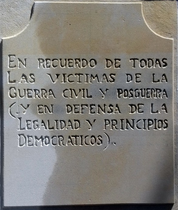 Sustitución de placas de la Memoria Histórica - Concejo de Colunga