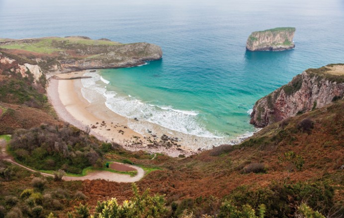 Llanes apuesta por un turismo inclusivo y sostenible: el PSOE propone una app y accesos accesibles en las playas - Concejo de Llanes