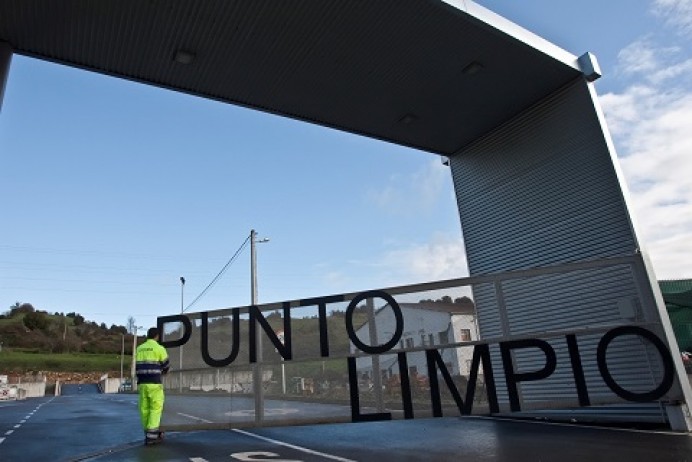 Reapertura del punto limpio de La Rasa. - Concejo de Colunga