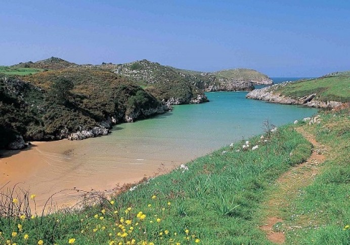 Llanes, uso playas tras confinamiento y Plan SAPLA - Concejo de Llanes