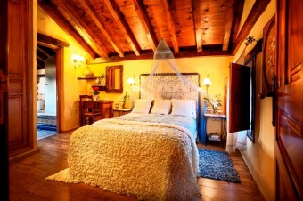Andalucía, Cataluña y la Comunidad Valenciana los  destinos más demandados en San Valentín - Turismo