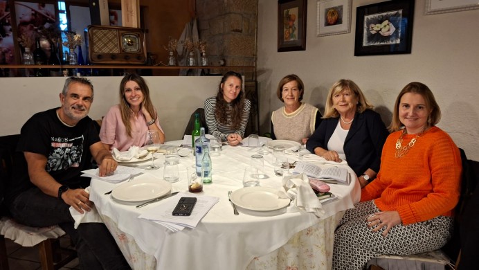 José Manuel Moreno gana por segunda vez el Concurso de Relatos Cortos Clarín de Quintes con “La debilidad del superhéroe” - Concejo de Villaviciosa