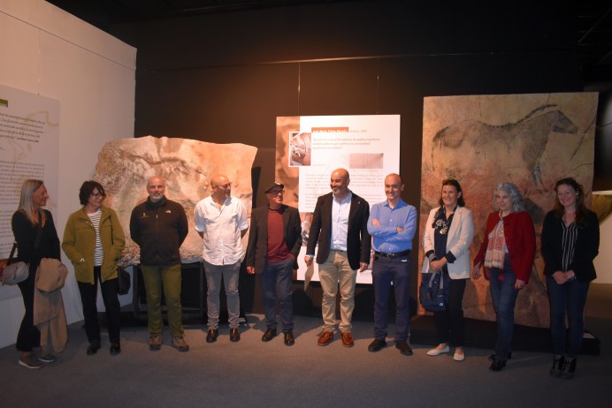 Piedra, papel y pincel. La reproducción del arte prehistórico, en el Centro Tito Bustillo - Concejo de Ribadesella