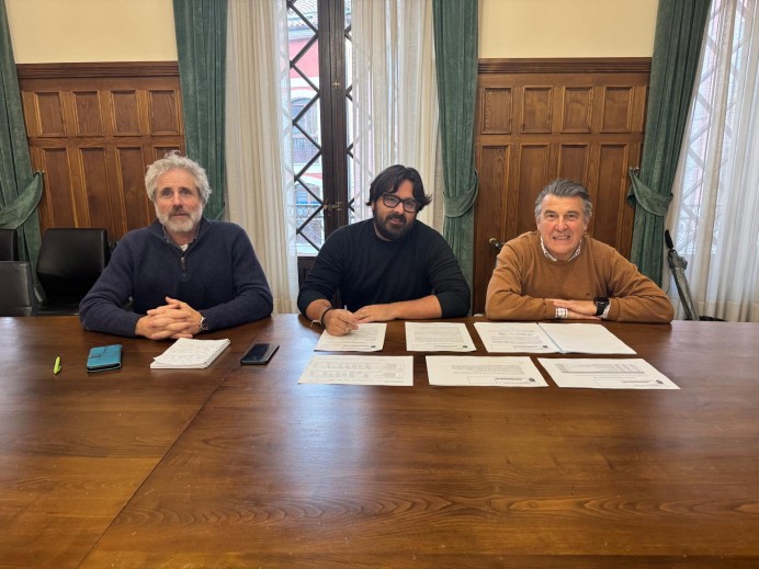 Llanes presenta unos Presupuestos que refuerzan una década de saneamiento y mejoras en el concejo - Concejo de Llanes