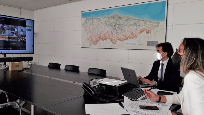 El Principado recibirá 7,3 millones para cuatro proyectos de transformación digital en centros públicos, hogares y polígonos industriales - Asturias