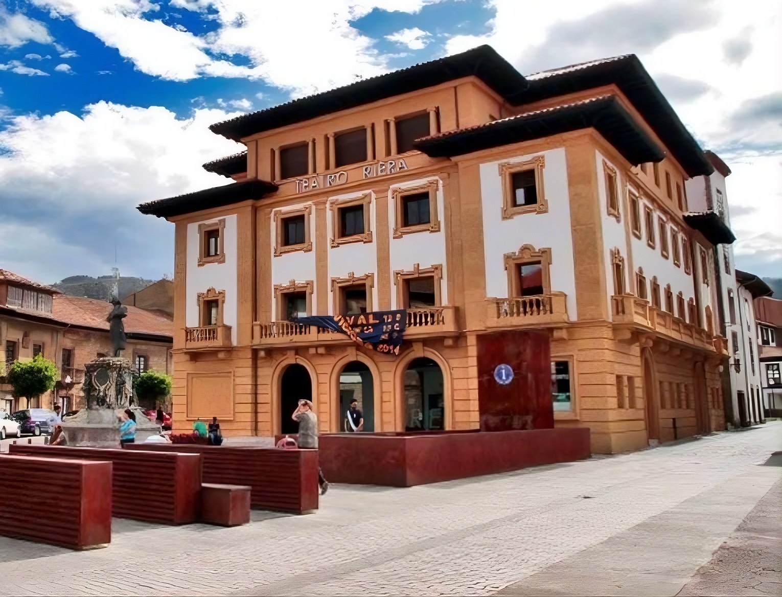 El Teatro Riera de Villaviciosa avanza su programación cultural con teatro, cine, danza y música hasta mayo - Concejo de Villaviciosa