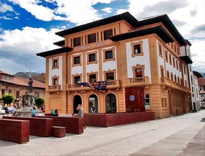 El Teatro Riera de Villaviciosa avanza su programación cultural con teatro, cine, danza y música hasta mayo