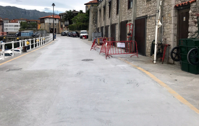 Reparación red de saneamiento en el puerto y socavón - Concejo de Llanes