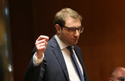 Adrián Pumares: Aplazamiento pago de impuestos y reducir coste fiscal que soportan empresas y autónomos - Asturias