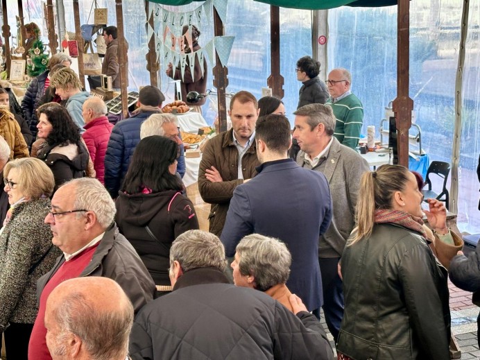 Adrián Pumares critica la falta de apoyo al sector primario durante la Semana de les Fabes de Colunga - Concejo de Colunga