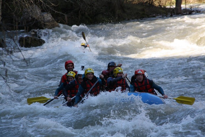 Disfruta de una jornada de rafting en el río Sella con Jaire Aventura - Patrocinadores