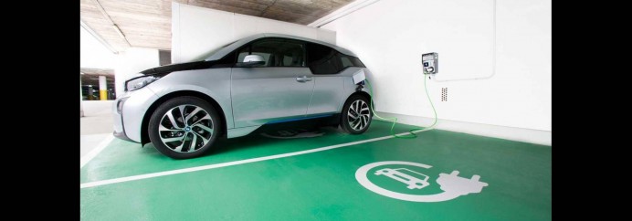 Entrega del primer coche 100% eléctrico en Villaviciosa - Concejo de Villaviciosa