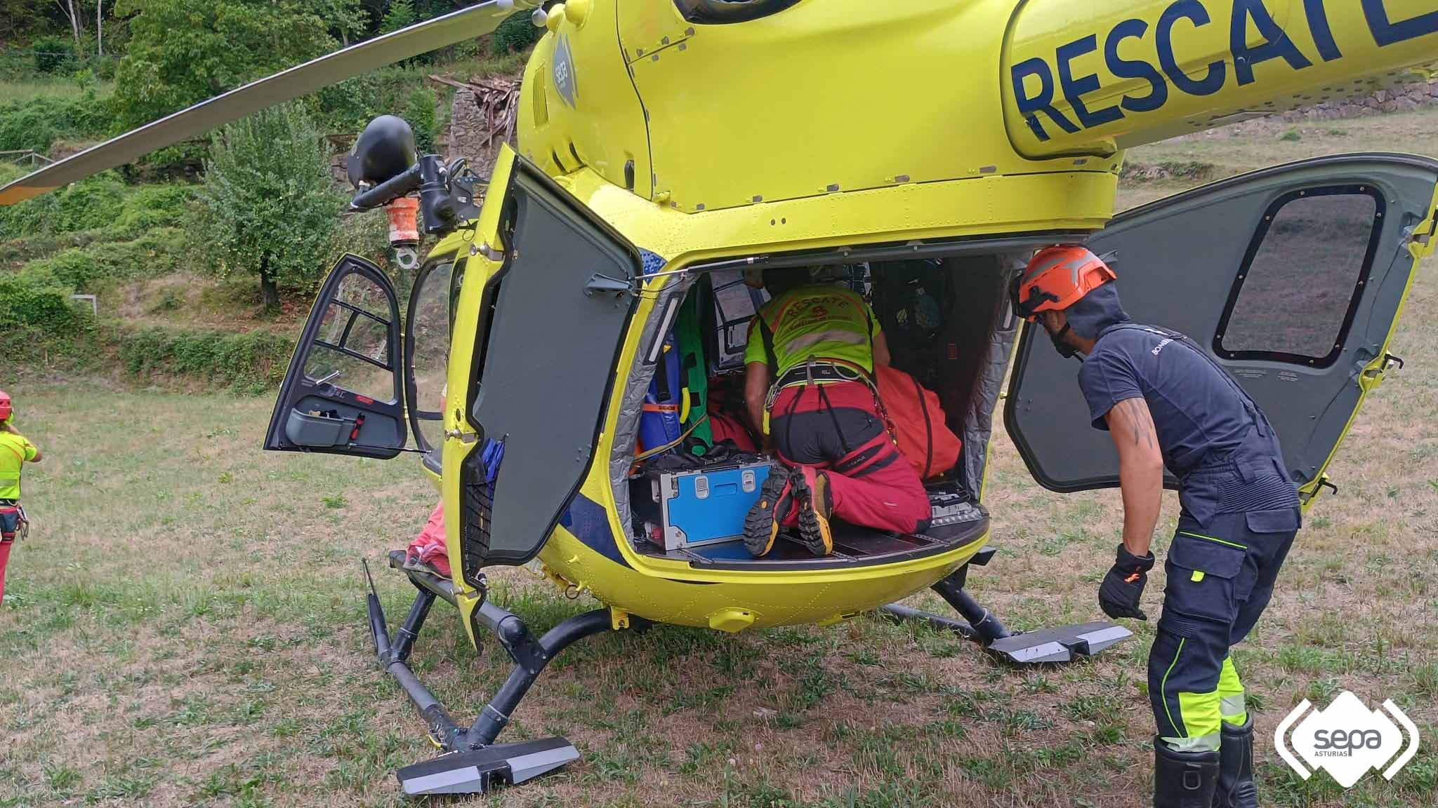 Rescatado un hombre que pasó la noche herido junto a un río tras sufrir una caída en Ponga - Concejo de Ponga