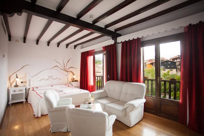Castilla y León y Andalucía, destinos TOP en hoteles con encanto para Semana Santa - Turismo