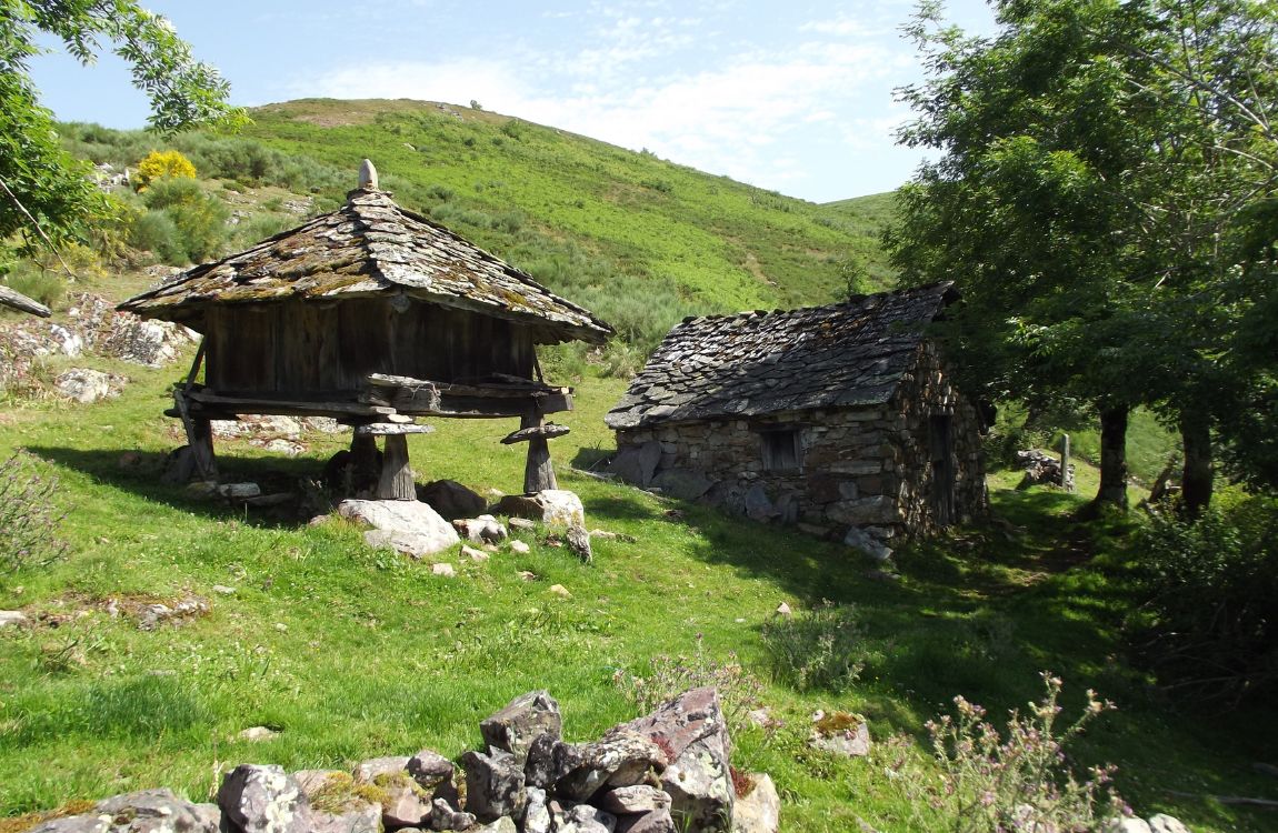 Ribadesella celebra hoy una jornada dedicada a los hórreos y paneras tradicionales asturianas - Concejo de Ribadesella