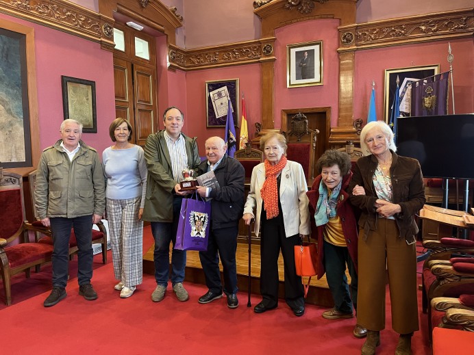 El Teatro Riera celebra 80 años con un homenaje a Cándido Cambiella y la proyección de su primera película - Concejo de Villaviciosa