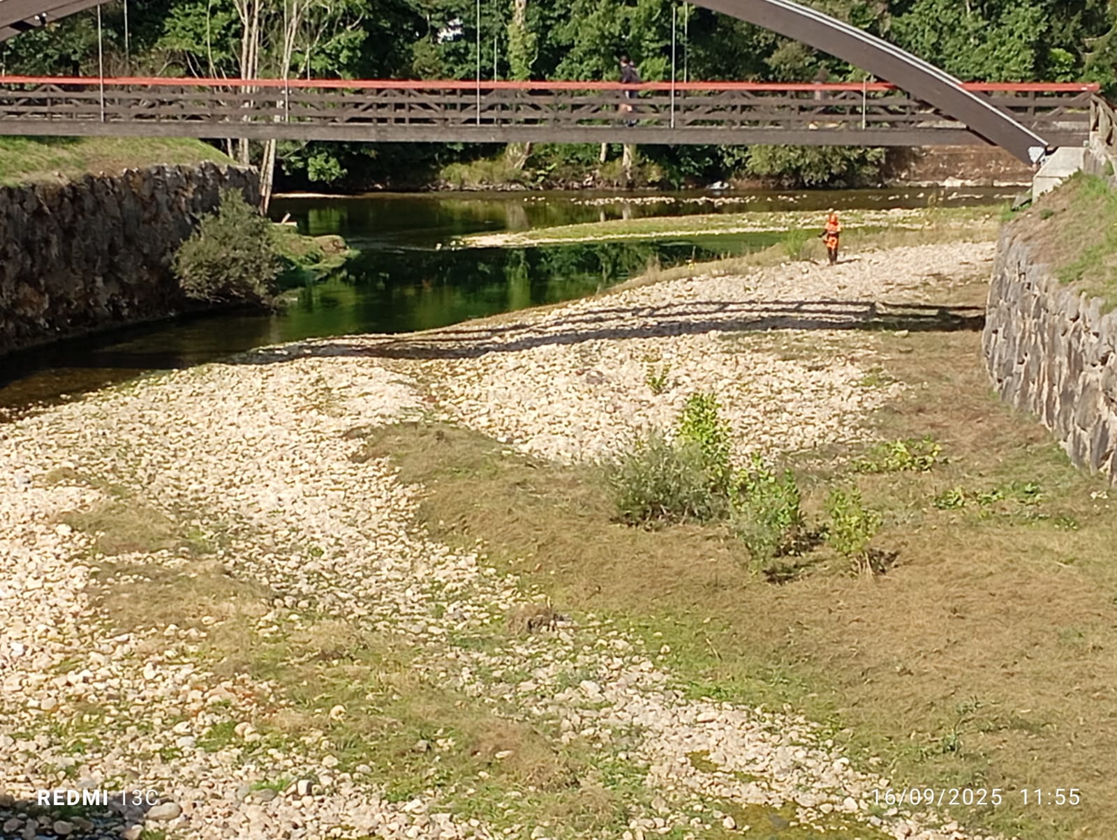 Sancionan vertidos de aguas residuales al río Gueña en Cangas de Onís - Ecología y Medioambiente