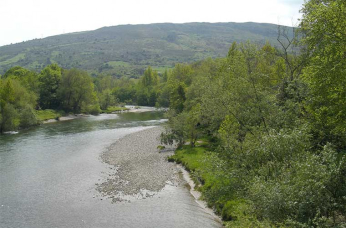 Rescatado el cuerpo sin vida de un menor en el río Deva - Concejo de Ribadedeva