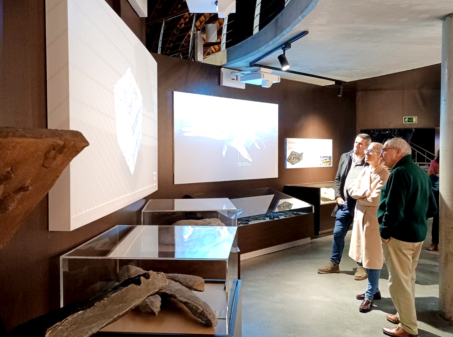 El Principado impulsa la modernización turística con una nueva sala inmersiva en el MUJA - Concejo de Colunga