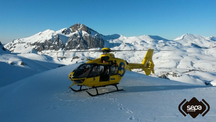 Un varón ha resultado herido mientras practicaba esquí en la zona del Tubo de Toneo en Fuentes de Invierno, en Aller. - Sucesos