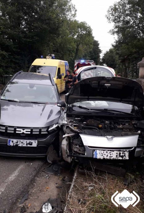Una mujer herida en un accidente de tráfico en Villaviciosa - Sucesos