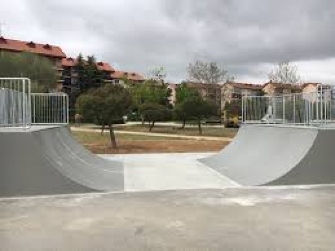 Comienzan las obras de la pista de Skate - Concejo de Colunga