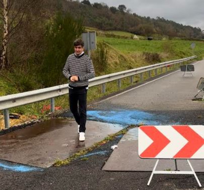 PSOE Llanes: El arreglo del socavón de Andrín se licitará antes de Semana Santa - Concejo de Llanes