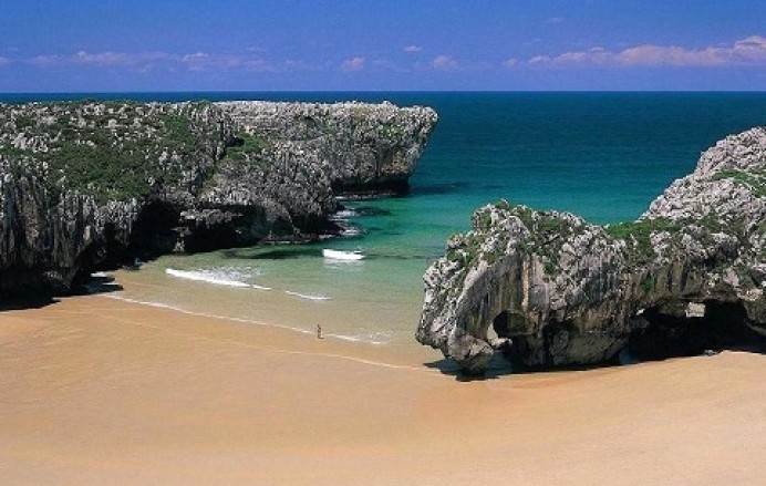 Ayuntamiento Llanes, 267.000 euros Salvamento Playas - Concejo de Llanes