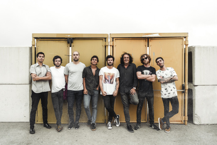 Taburete, en el Teatro de la Laboral - Sociedad y Cultura