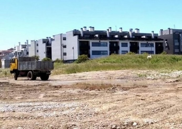 Llanes: nuevo aparcamiento disuasorio en La Talá - Concejo de Llanes