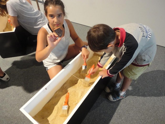Talleres para niños y público familiar este Puente en el Centro de Arte Rupestre - Concejo de Ribadesella