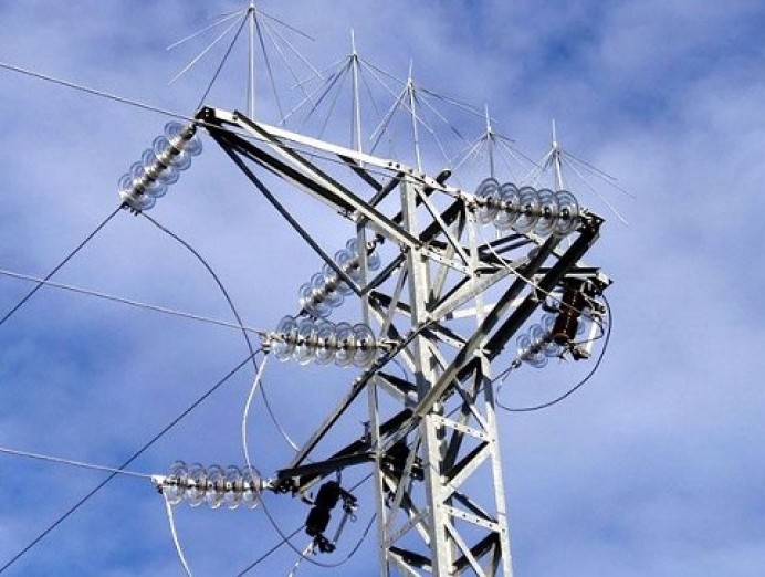 Sobre la tasa a las eléctricas en Parres - Concejo de Parres