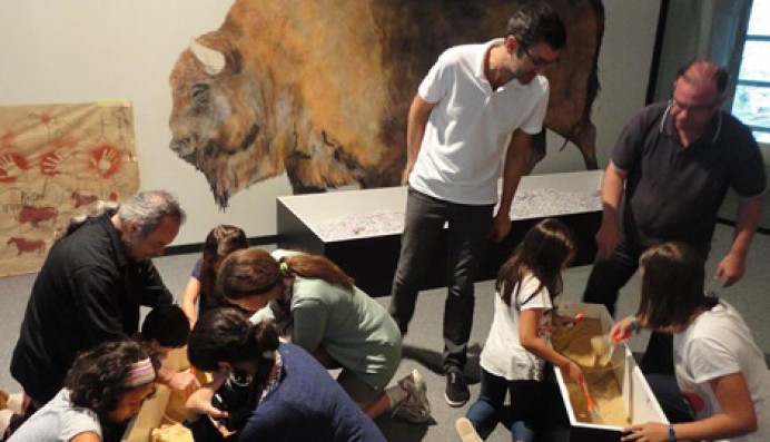 Jornadas de Puertas Abiertas en el Centro de Arte Rupestre de Tito Bustillo  - Concejo de Ribadesella