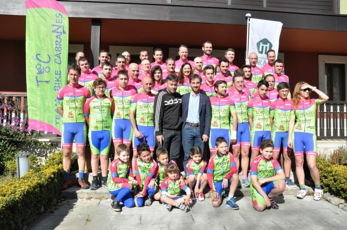 Presentación del equipo Team Bike Cabranes - Concejo de Cabranes