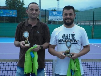 Ganadores del XII Torneo de Tenis El Carmen - Concejo de Parres