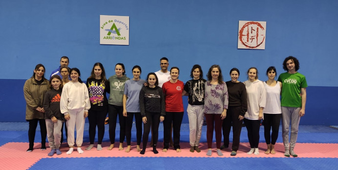 Taller Defensa Personal - Concejo de Parres