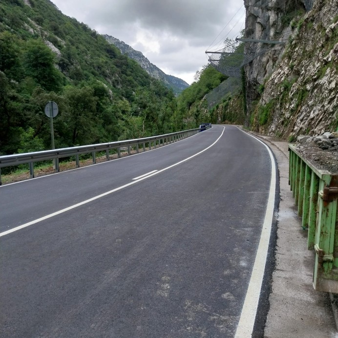 Fomento elaborará un inventario de taludes en la AS114 entre Cangas de Onís y Panes - Concejo de Cangas de Onís