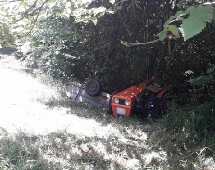 Accidente de tráfico en Parres - Concejo de Parres
