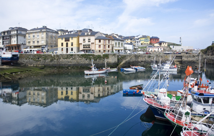 El Principado duplica hasta los 400.000 euros la cuantía de las ayudas a la creación de empleo y la innovación en el sector pesquero - Asturias